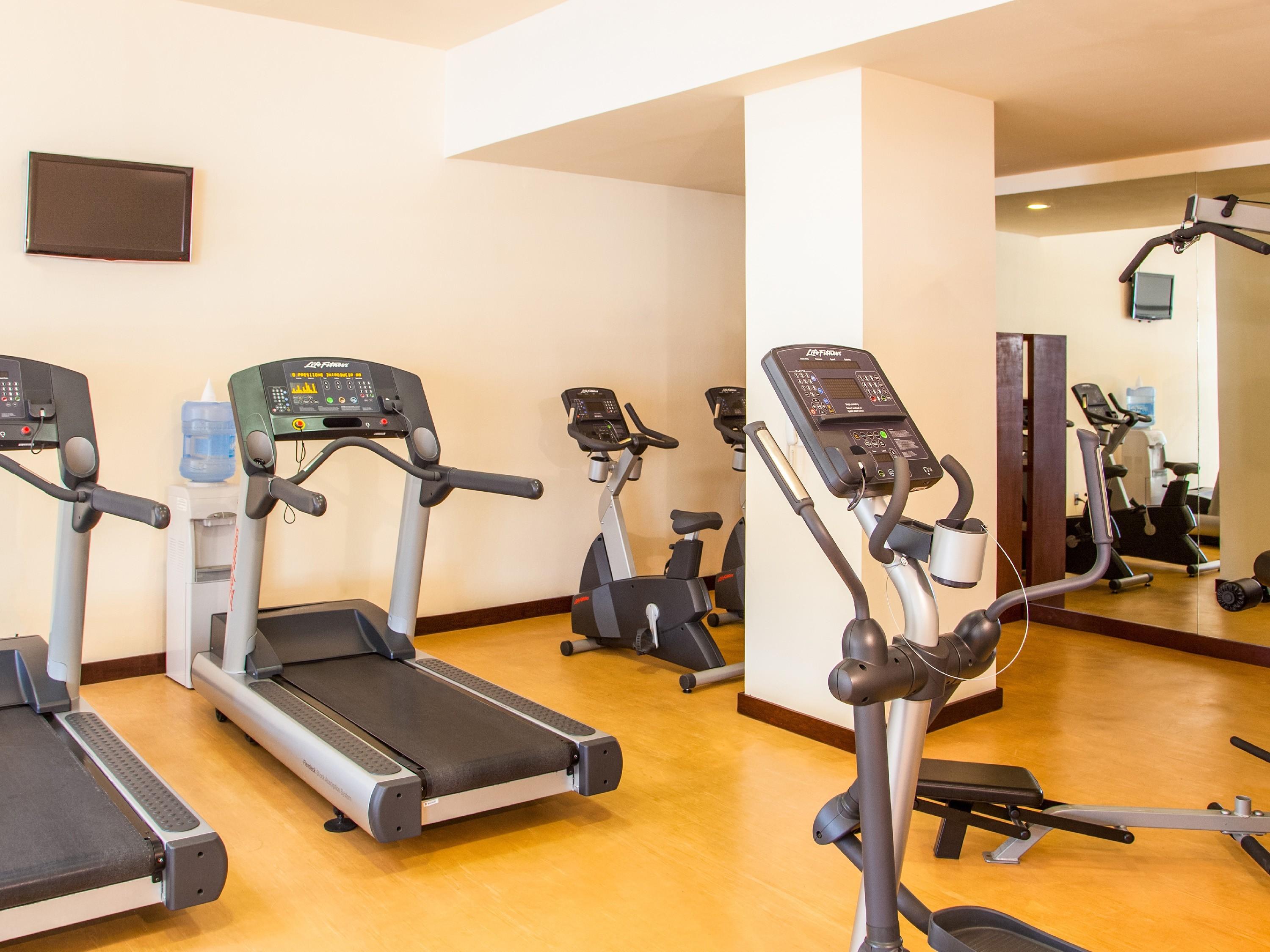Fiesta Inn Guadalajara Aeropuerto Las Pintas Екстериор снимка